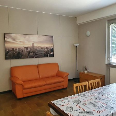 Casa Tommaso Lägenhet Piacenza Exteriör bild