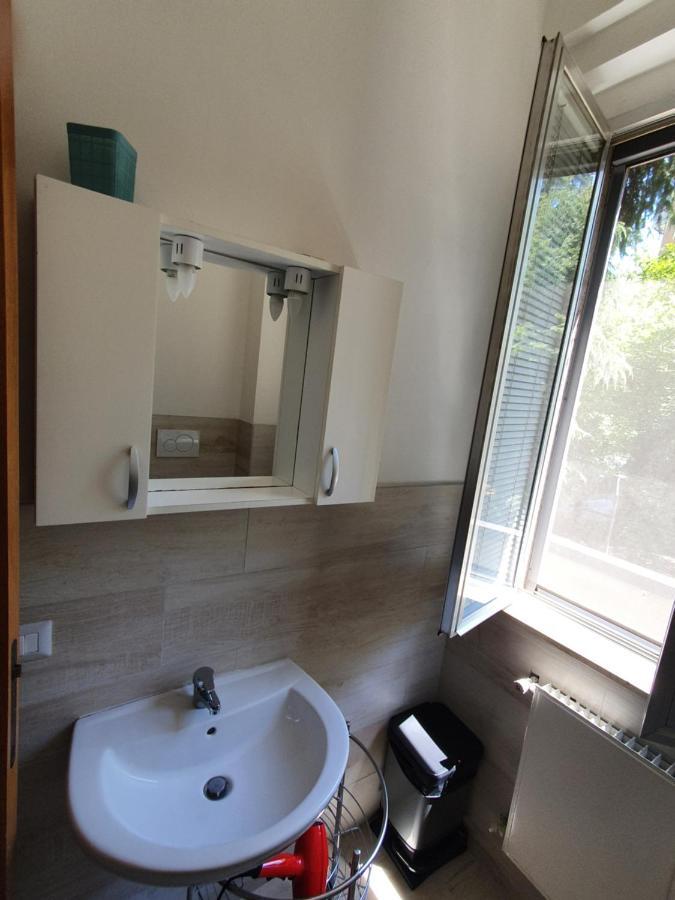 Casa Tommaso Lägenhet Piacenza Exteriör bild