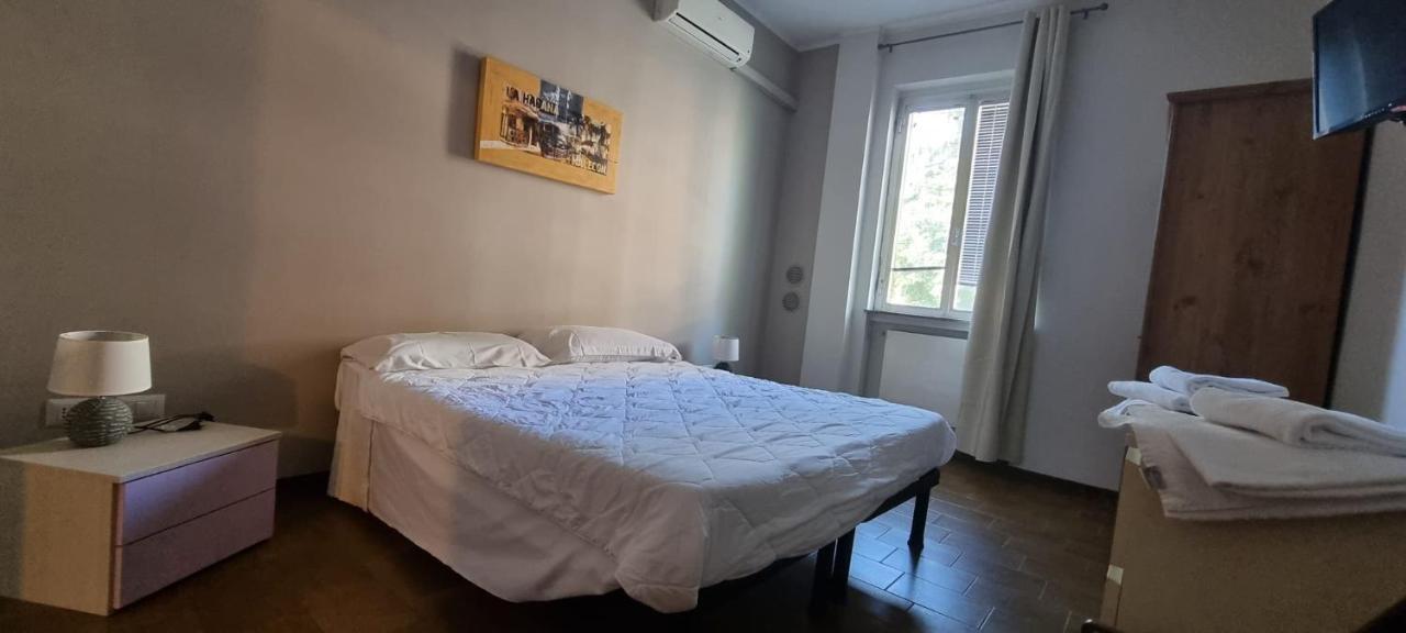 Casa Tommaso Lägenhet Piacenza Exteriör bild