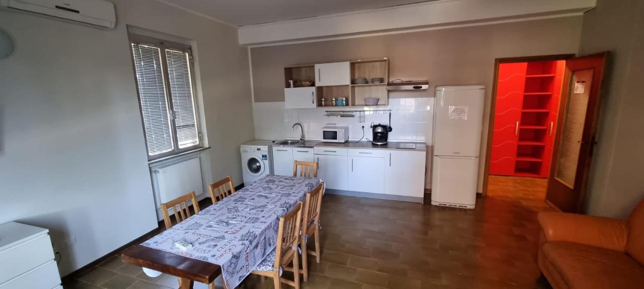 Casa Tommaso Lägenhet Piacenza Exteriör bild