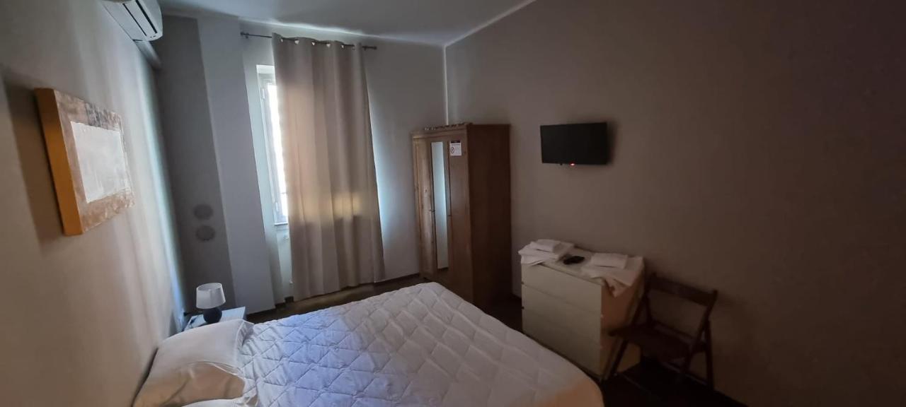 Casa Tommaso Lägenhet Piacenza Exteriör bild